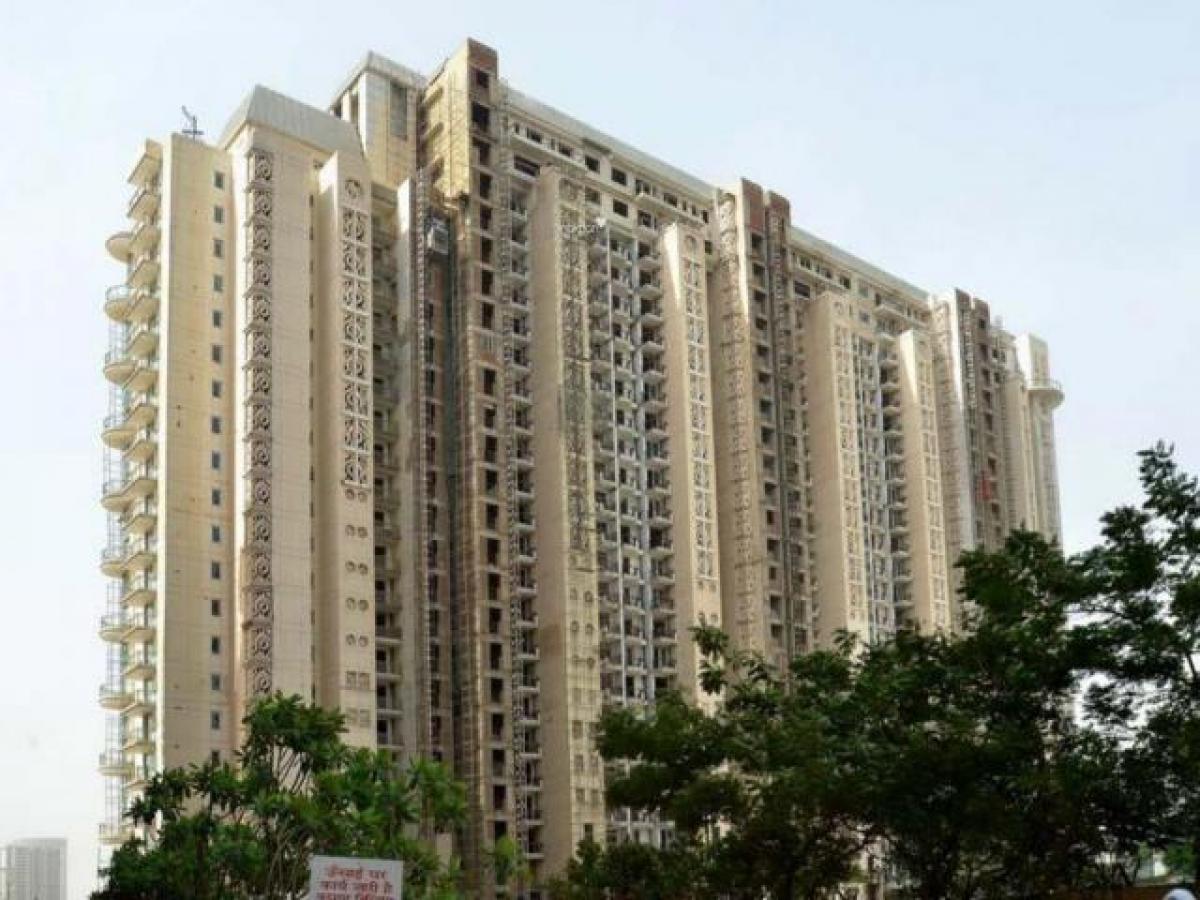 5 bedrooms House in Gurgaon, India No. 7407