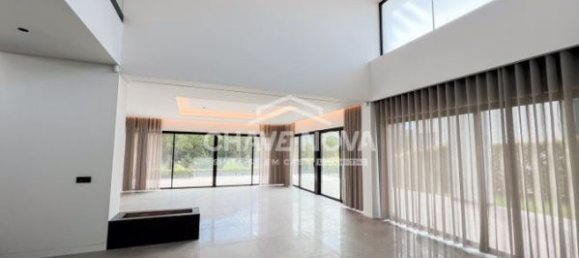 4 bedrooms House in Quarteira, Portugal No. 132561 12