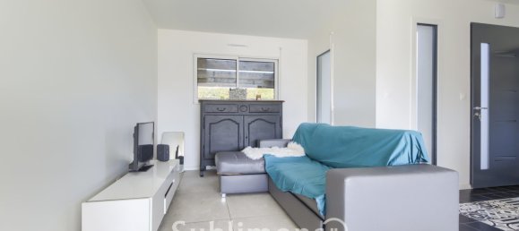 4 bedrooms House in Kervignac, France No. 189782 5