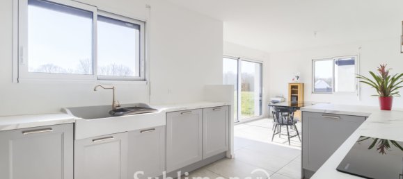 4 bedrooms House in Kervignac, France No. 189782 8