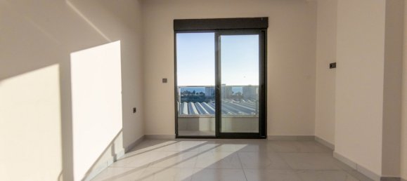 Apartment 5+1 in Kargicak, Turkey No. 13215 13