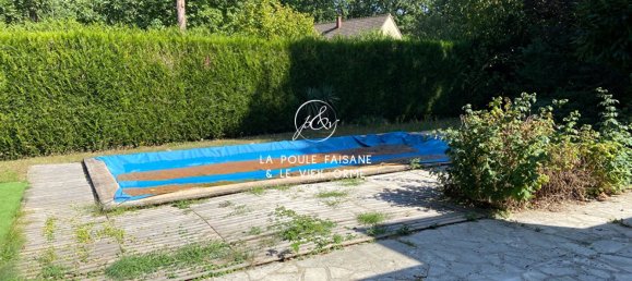 4 bedrooms House in Nogent-le-Roi, France No. 90091 2