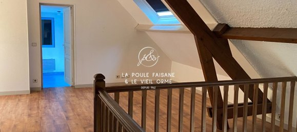 4 bedrooms House in Nogent-le-Roi, France No. 90091 8