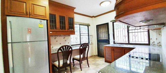 3 chambres Café / restaurant à Pattaya, Thailand No. 16040 10