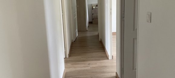 3 bedrooms Villa in Barbezieux-Saint-Hilaire, France No. 113250 8