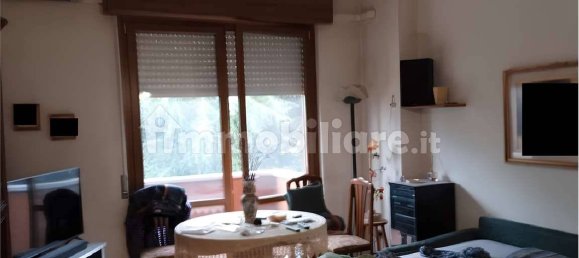 2-salle Appartement à Buscate, Italy No. 13024 3