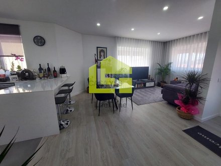 Apartamento de 3 dormitorios en Figueira da Foz, Portugal No. 64463