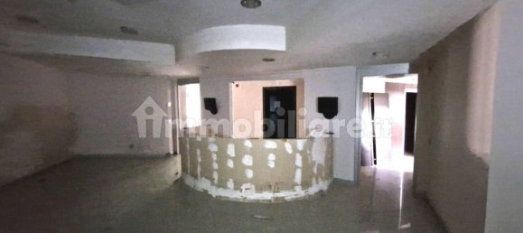 783m² Office in Zumpano, Italy No. 342985 9