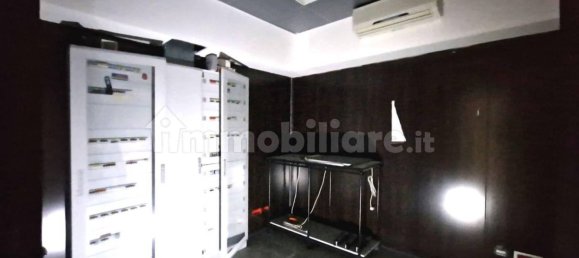 783m² Office in Zumpano, Italy No. 342985 10