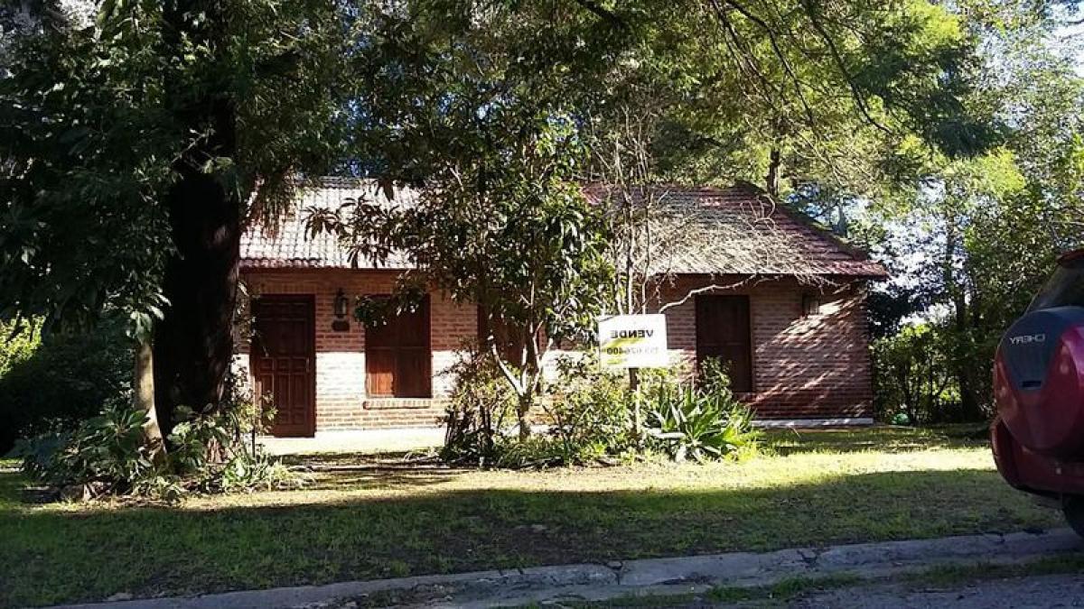 3 bedrooms House in General Pueyrredon, Argentina No. 60650