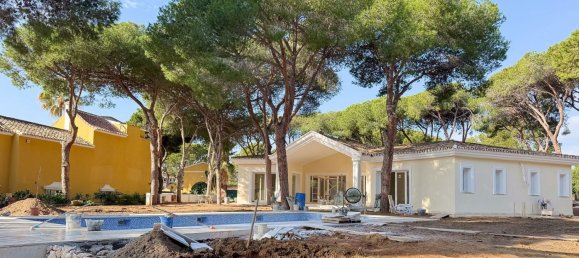 3 bedrooms Villa in Marbella, Spain No. 135865 9