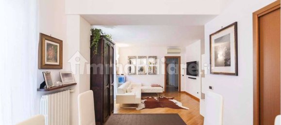 2 bedrooms Apartment in Novara, Italy No. 62138 8