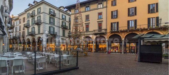 2 bedrooms Apartment in Novara, Italy No. 62138 36