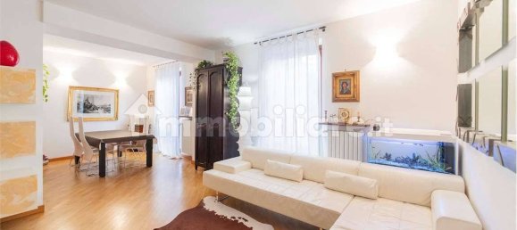 2 bedrooms Apartment in Novara, Italy No. 62138 10