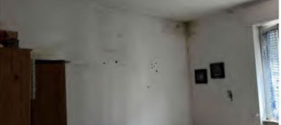 3 rooms Apartment in Piacenza, Italy No. 295086 32