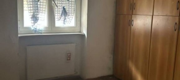 3 rooms Apartment in Piacenza, Italy No. 295086 5