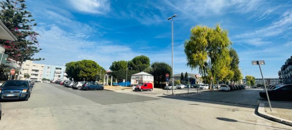 3 rooms Apartment in Valenzano, Italy No. 26172 15