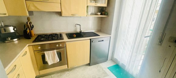 3 rooms Apartment in Valenzano, Italy No. 26172 3