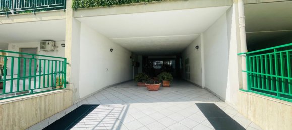 3 rooms Apartment in Valenzano, Italy No. 26172 17