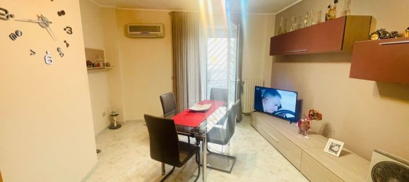 3 rooms Apartment in Valenzano, Italy No. 26172 2