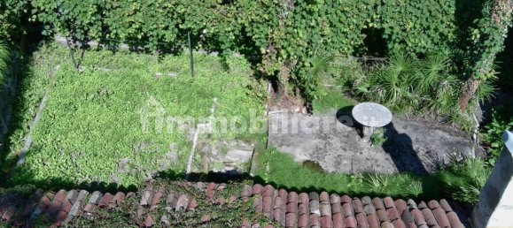 5 bedrooms Villa in Montano Lucino, Italy No. 360391 3