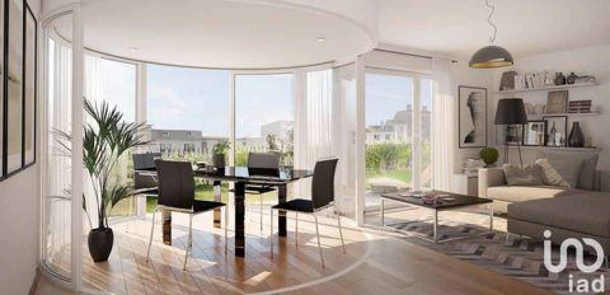 3 bedrooms Condo in Nancy, France No. 15784