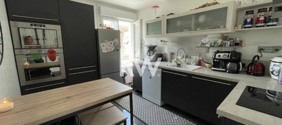 5 bedrooms House in Romorantin-Lanthenay, France No. 66668 4