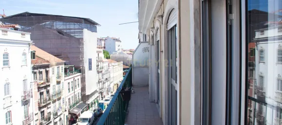 2 bedrooms Apartment in Lisbon, Portugal No. 10800 17