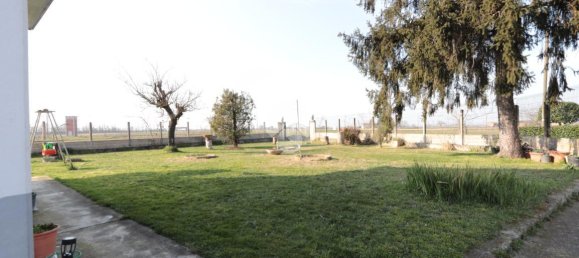 10 rooms House in Castellazzo Bormida, Italy No. 81806 45