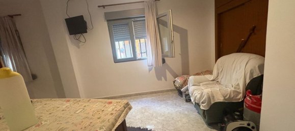Apartamento de 2 dormitorios en Benidorm, Spain No. 158873 2