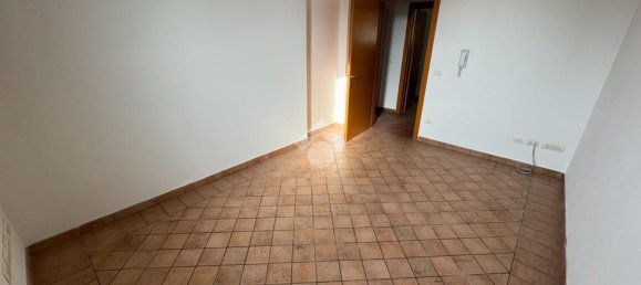 205m² Office in Massa Lombarda, Italy No. 22050 10