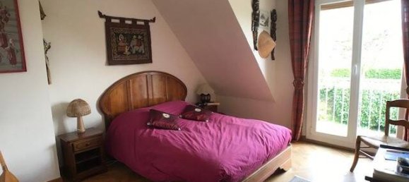 3 bedrooms Villa in Cernay-la-Ville, France No. 180630 9