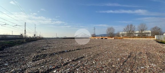 1غرفة قطعة أرض في Coccaglio, Italy رقم 6956 6