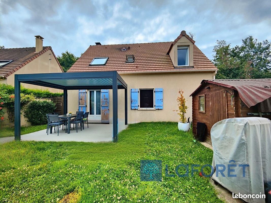 4 bedrooms House in Ollainville, France No. 175282