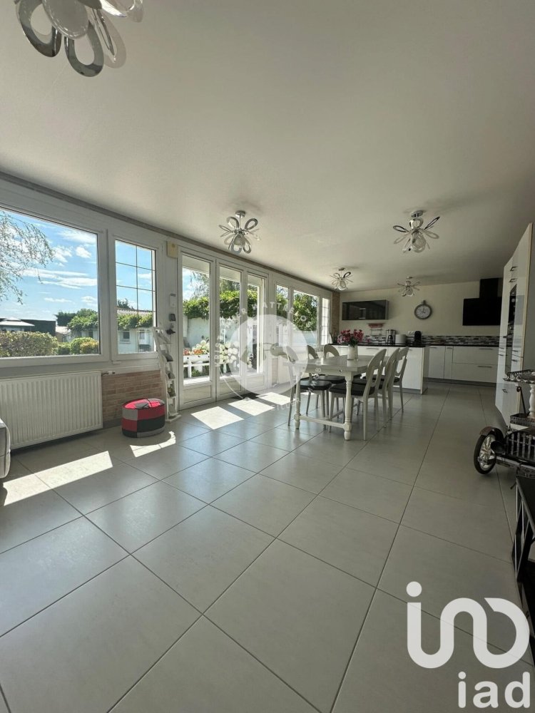 7 rooms House in Arques, France No. 263026