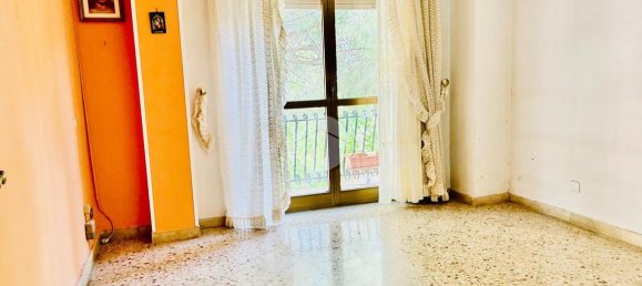 4 rooms Apartment in Palermo, Italy No. 3102 9
