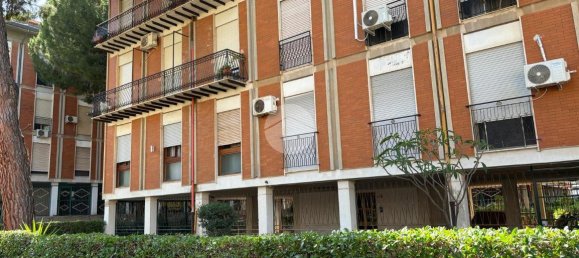 4 rooms Apartment in Palermo, Italy No. 3102 23