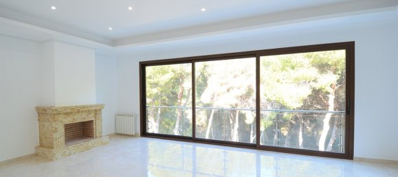 4 bedrooms Villa in Campoamor, Spain No. 1062 6