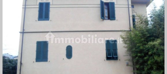 6 bedrooms Villa in Barga, Italy No. 339136 2