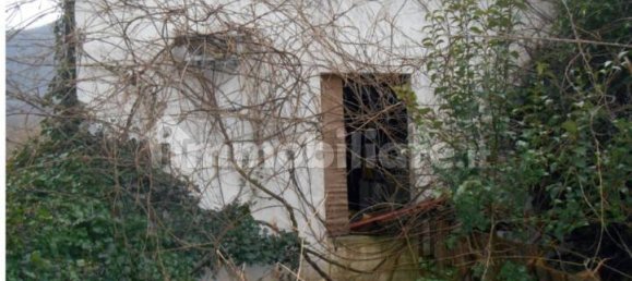 6 bedrooms Villa in Barga, Italy No. 339136 22