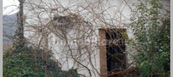 6 bedrooms Villa in Barga, Italy No. 339136 9