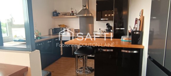 4 bedrooms House in Landeronde, France No. 108523 11