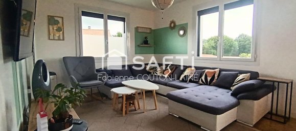 4 bedrooms House in Landeronde, France No. 108523 10