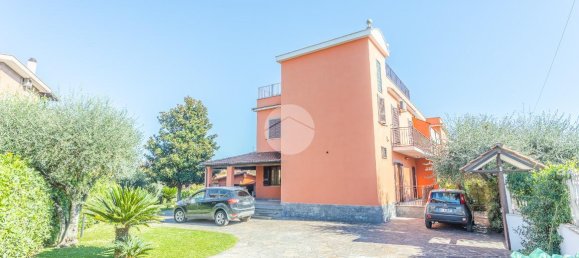 Вилла с 6 комнатами в Рим, Италия № 75762 17