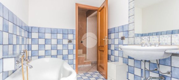 Вилла с 6 комнатами в Рим, Италия № 75762 8