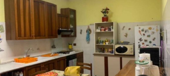 4 rooms House in Roncaro, Italy No. 7640 6
