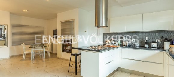 3 bedrooms Villa in Genzano di Roma, Italy No. 132304 8