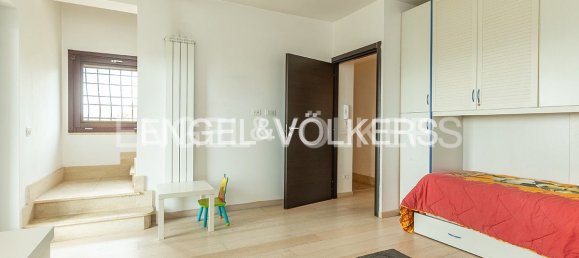 3 bedrooms Villa in Genzano di Roma, Italy No. 132304 22
