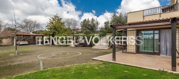 3 bedrooms Villa in Genzano di Roma, Italy No. 132304 3