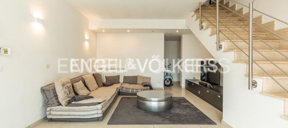 3 bedrooms Villa in Genzano di Roma, Italy No. 132304 4